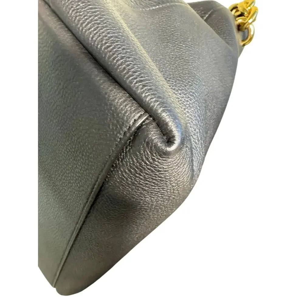 Bottega Veneta Large Saint Germaine Tote in Black - Picture 12 of 16